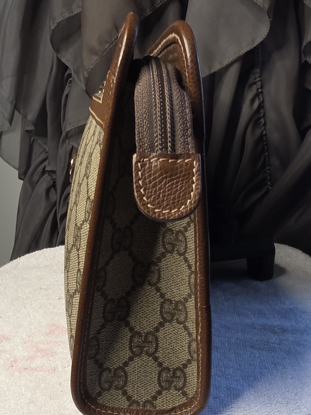 Authentic Vintage Gucci GG Supreme Canvas Clutch With COA 10.5x7 🤎🔥 - Picture 3 of 12